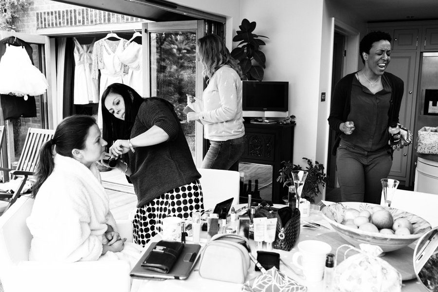 reportage wedding photography