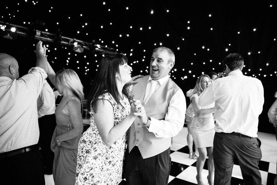 htt://www.adamrileyphotgraphy.com