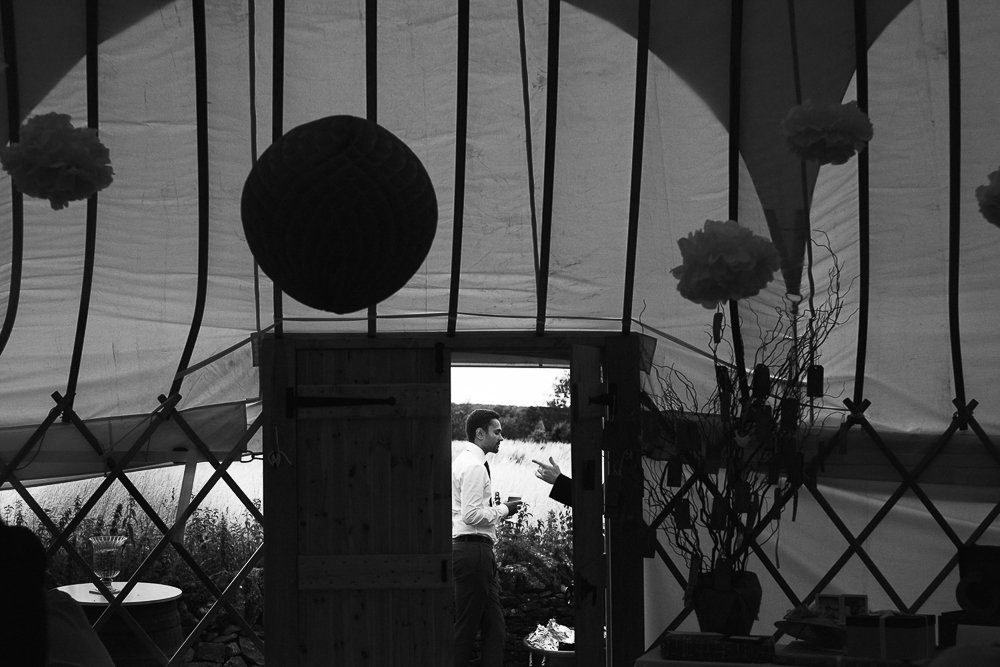 Documentary wedding photography_0082