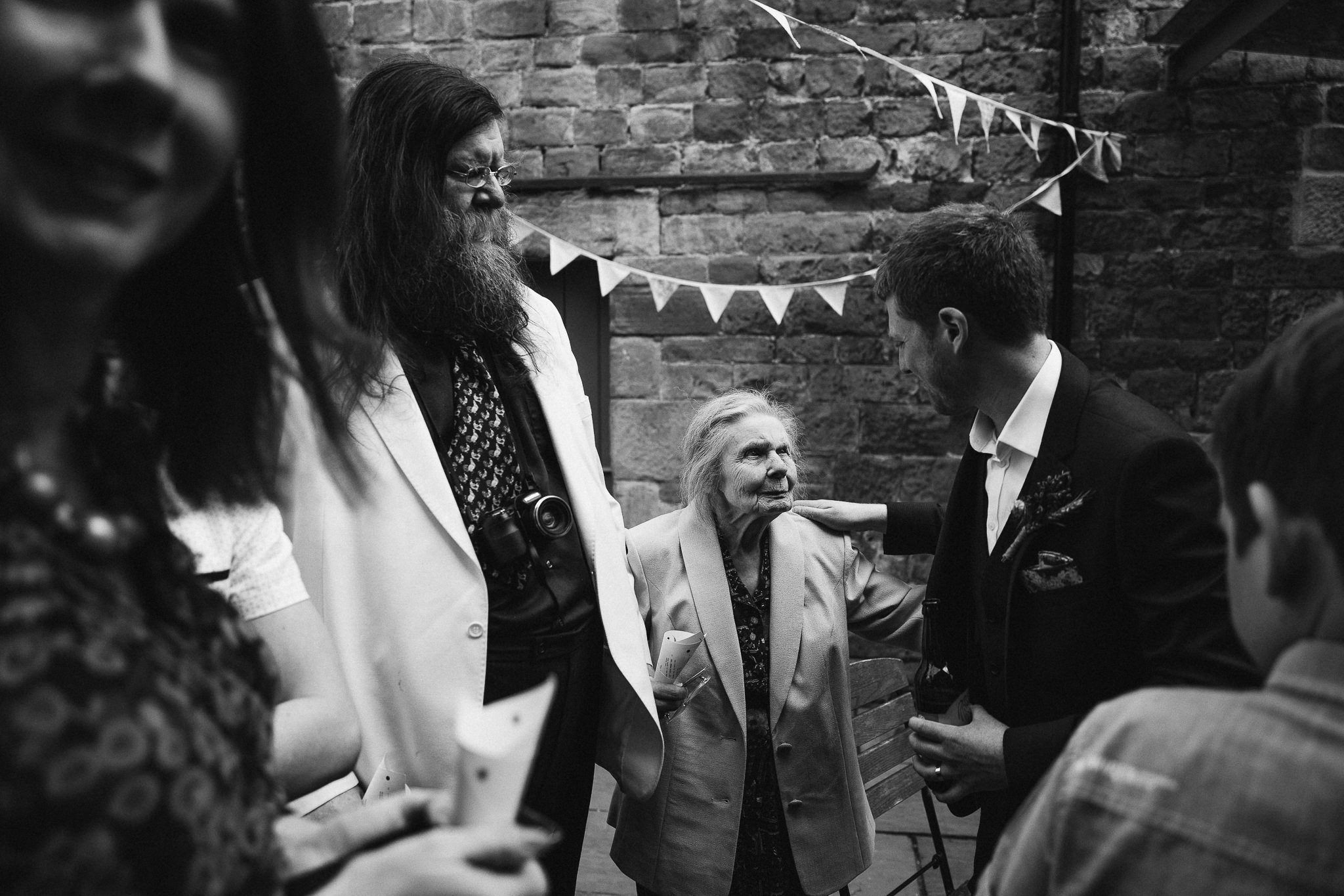 documentary wedding photography 