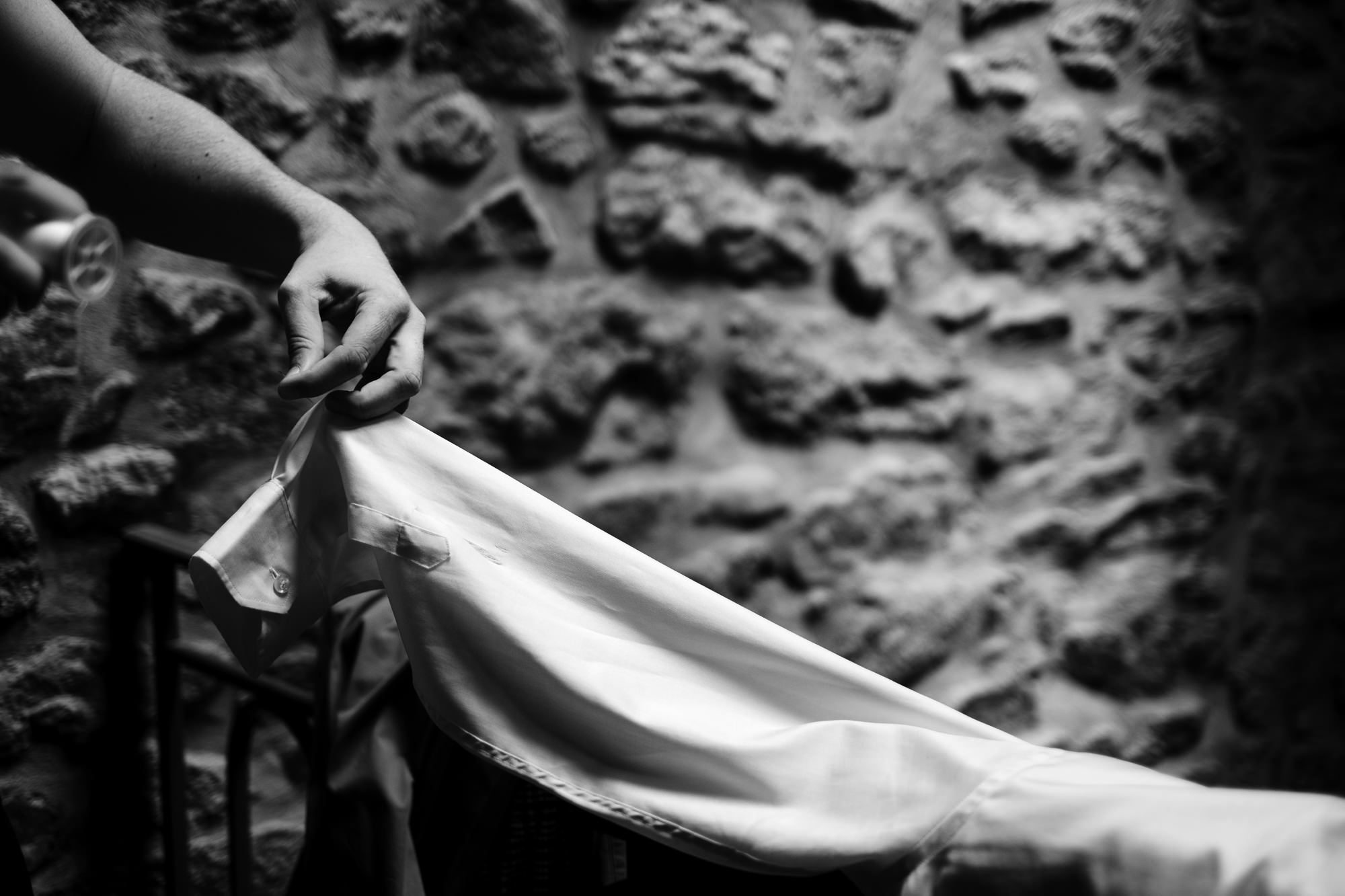 documentary wedding photographer