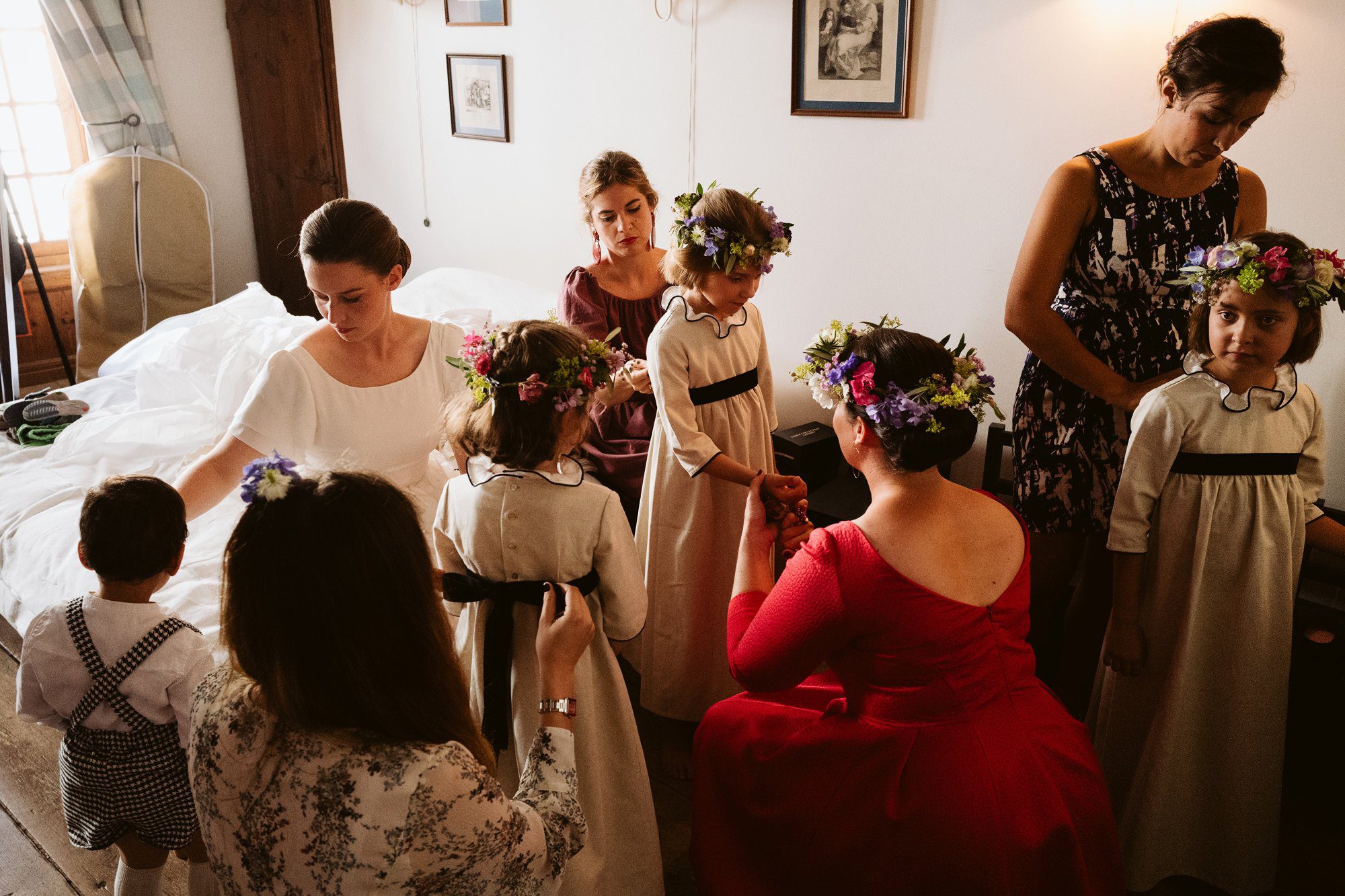 natural wedding photographer