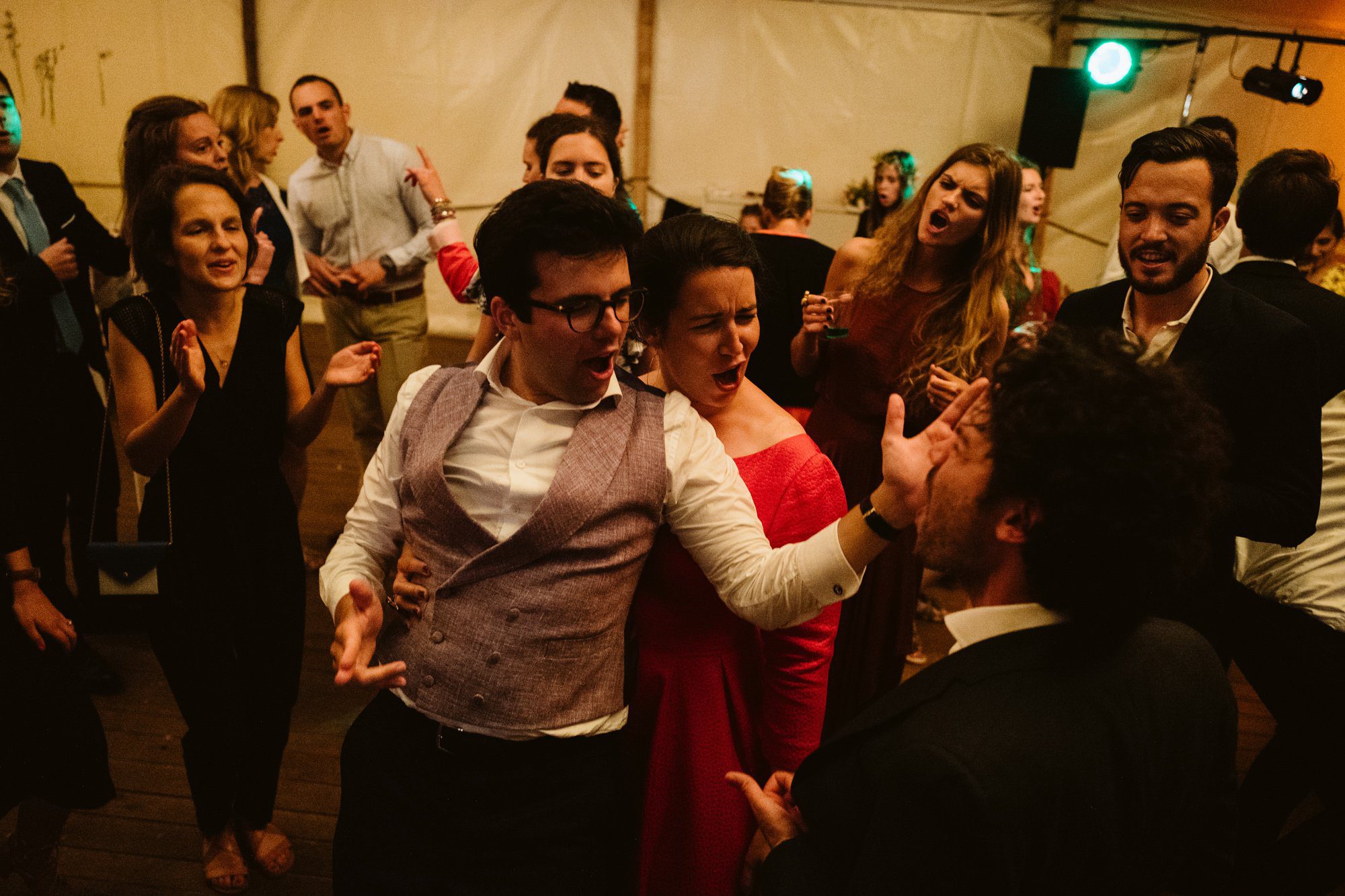 dancing french wedding