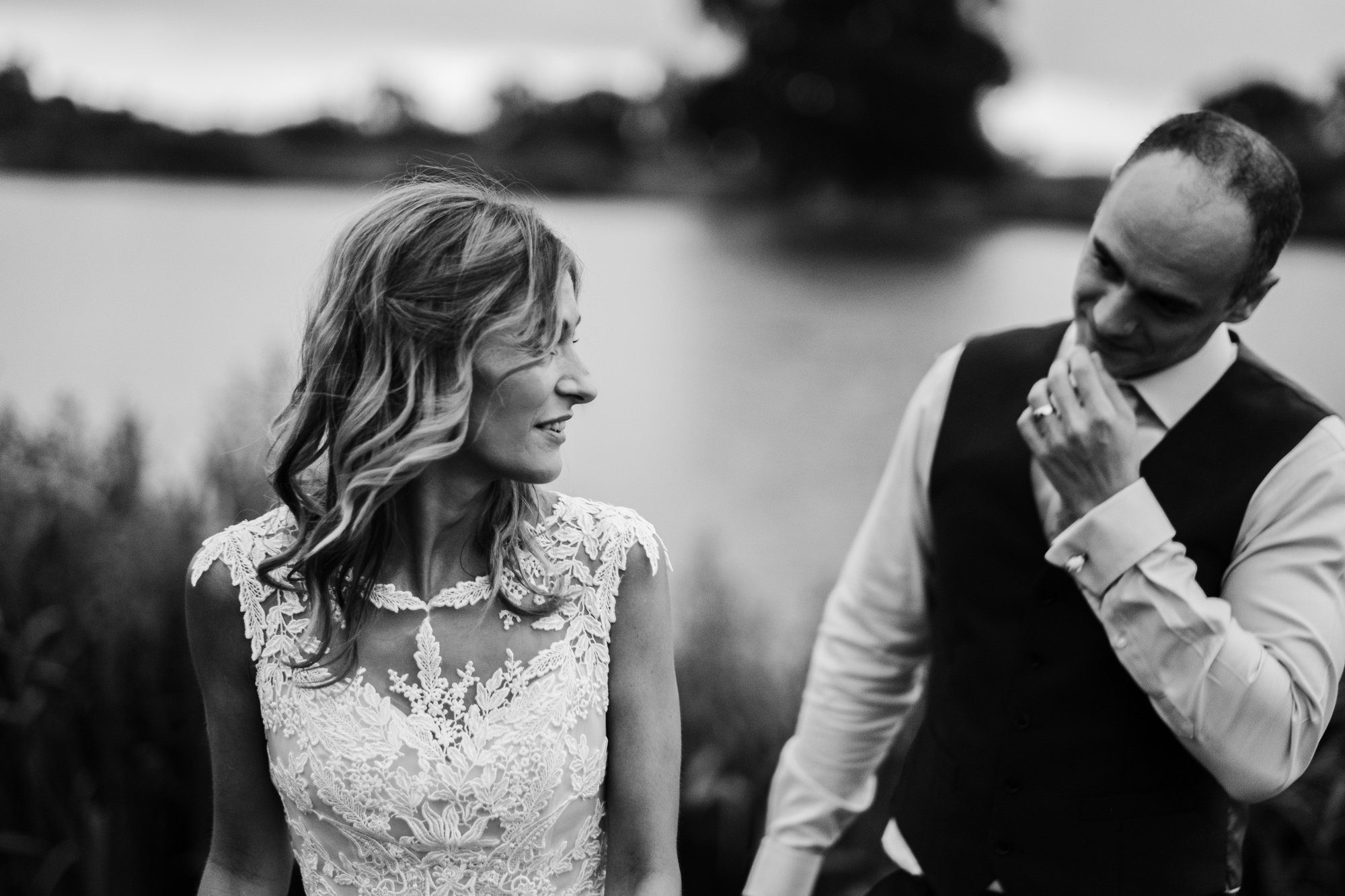 bride and groom sandhole lake