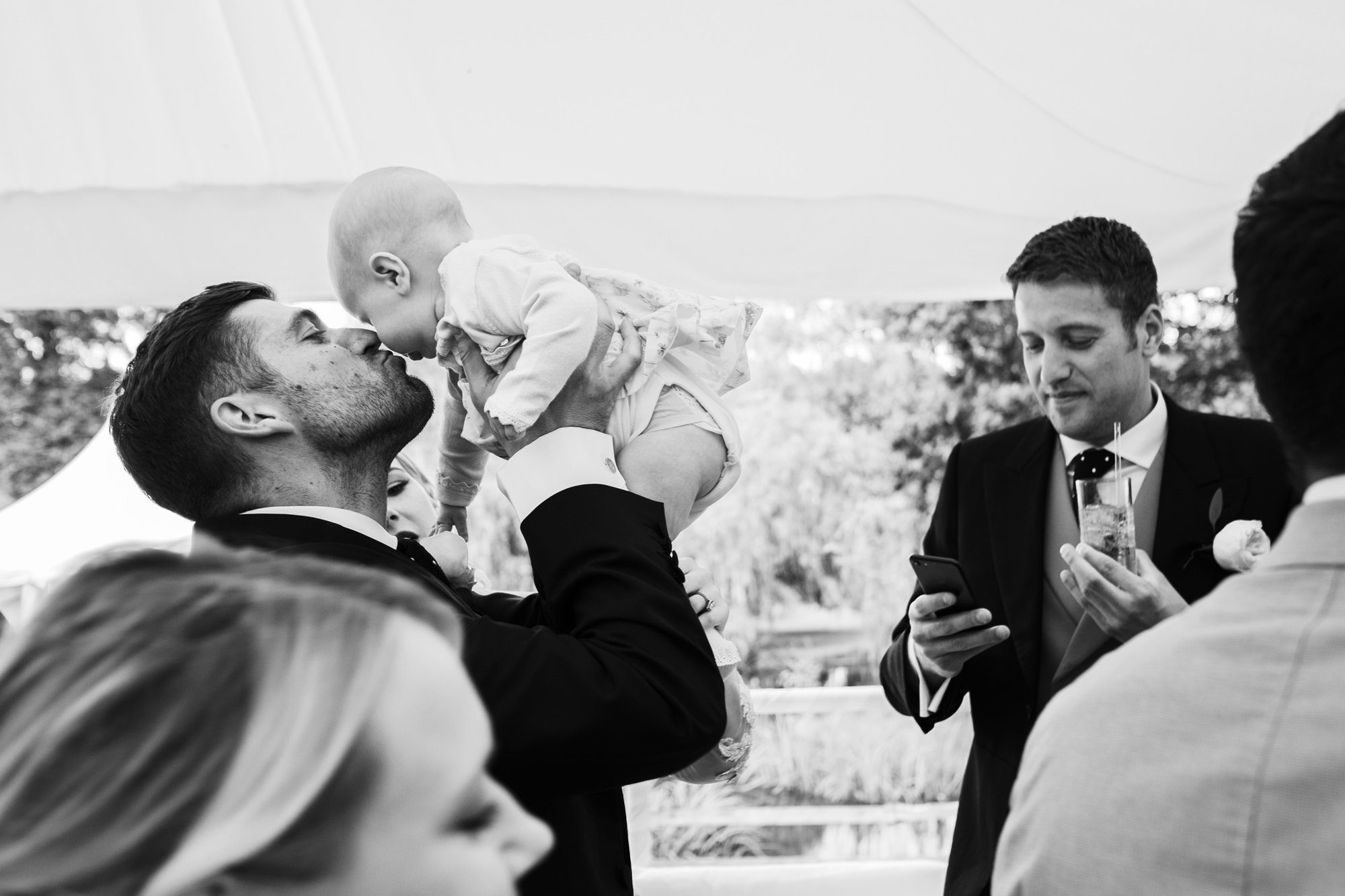 unposed wedding photographer