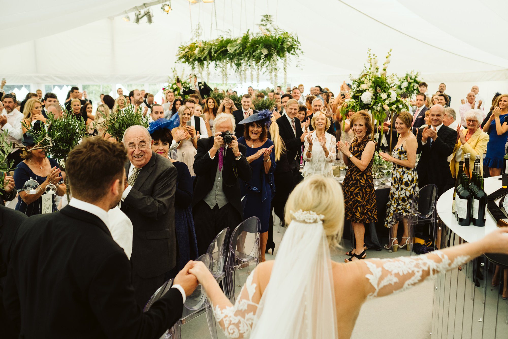 unposed wedding photographer