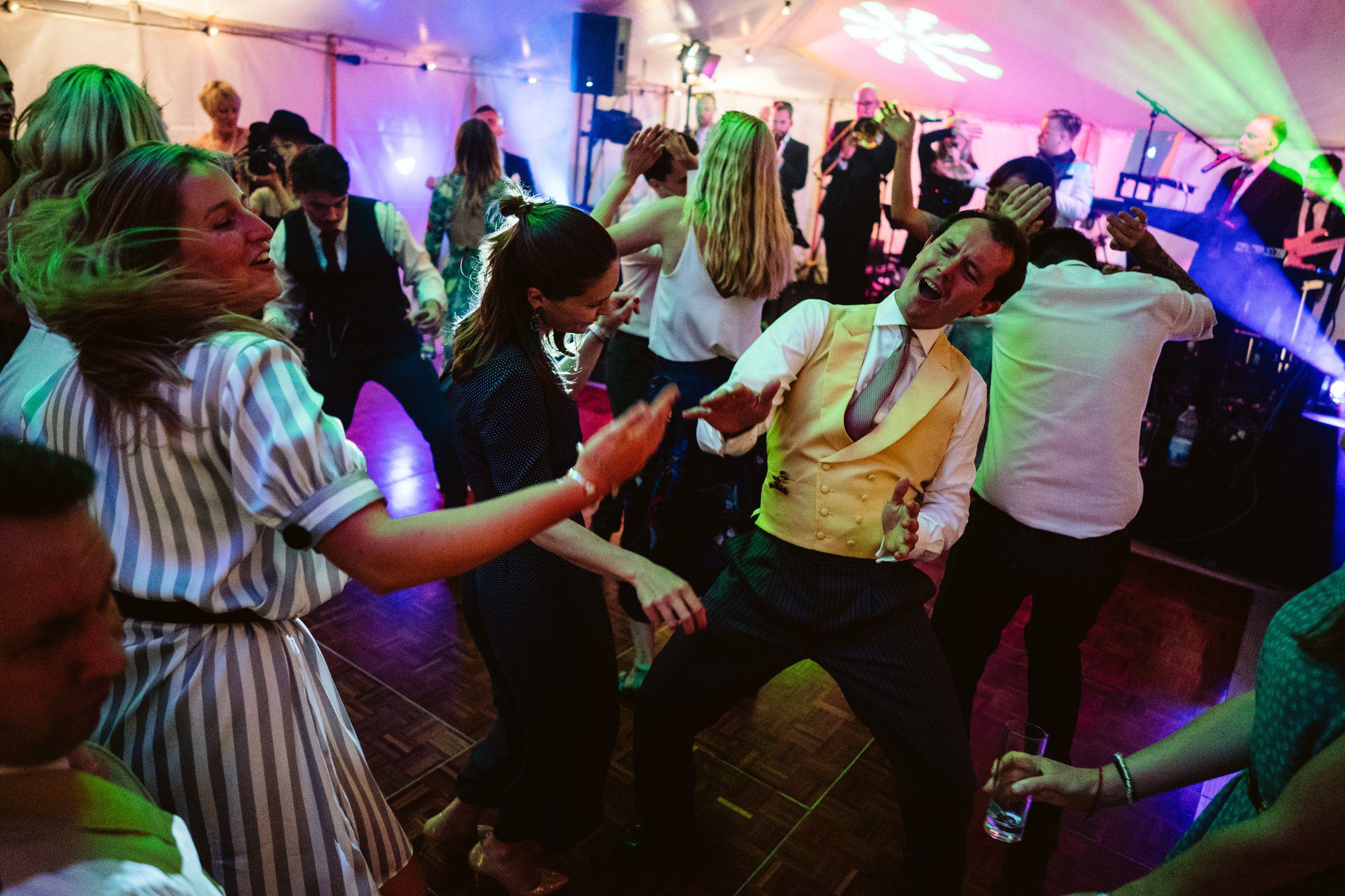 dancefloor wedding photos