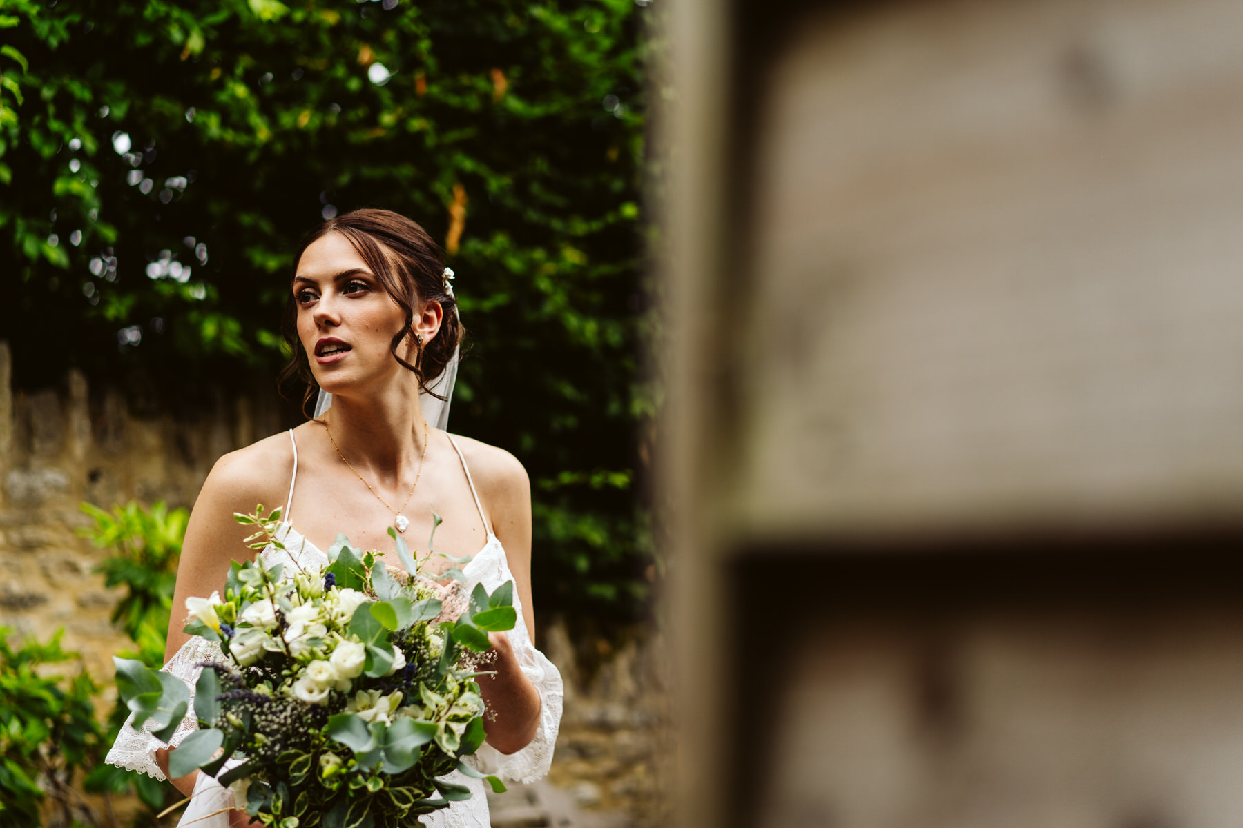 The Tythe Barn Launton bride 