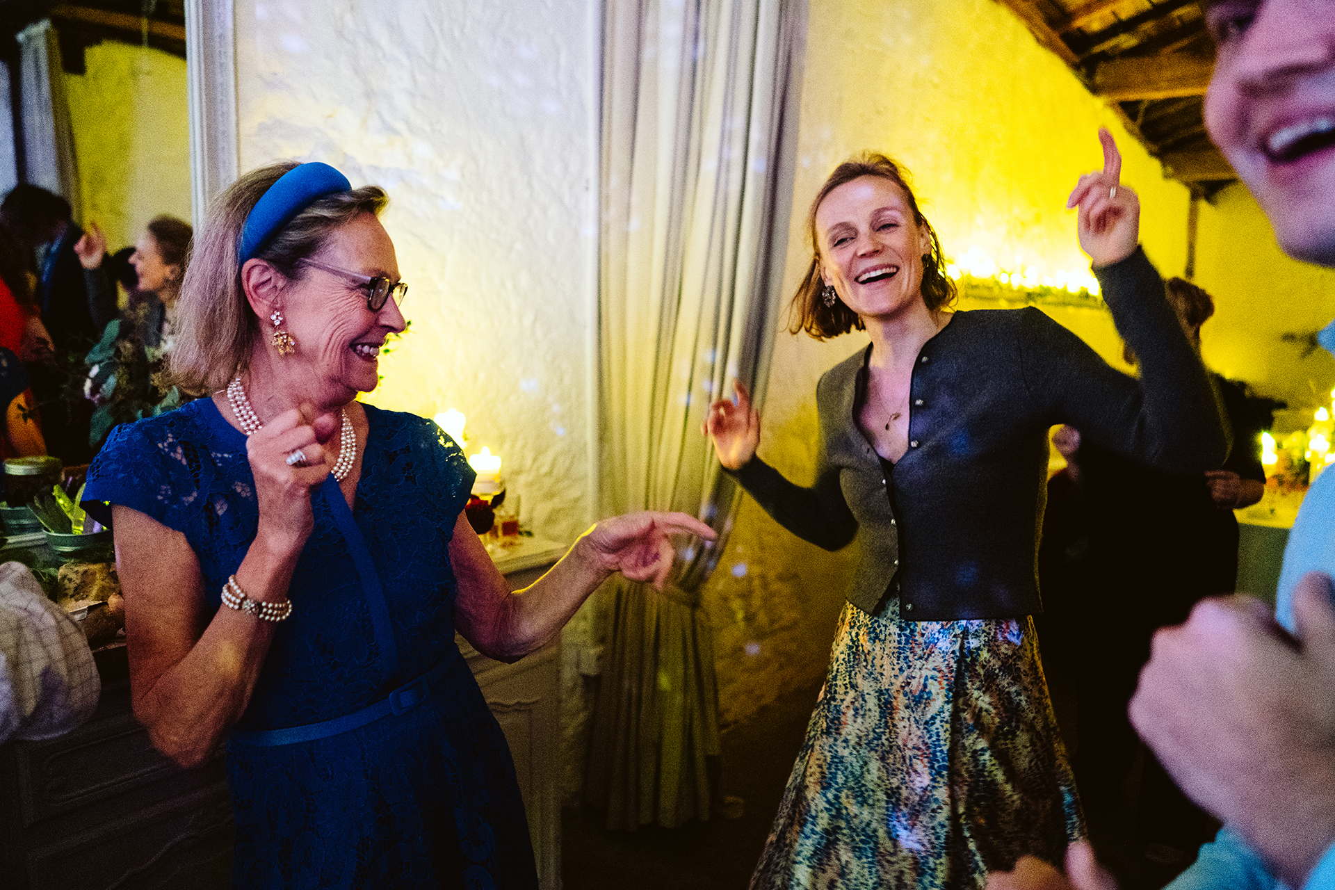 Chateau Rigaud Wedding Photography